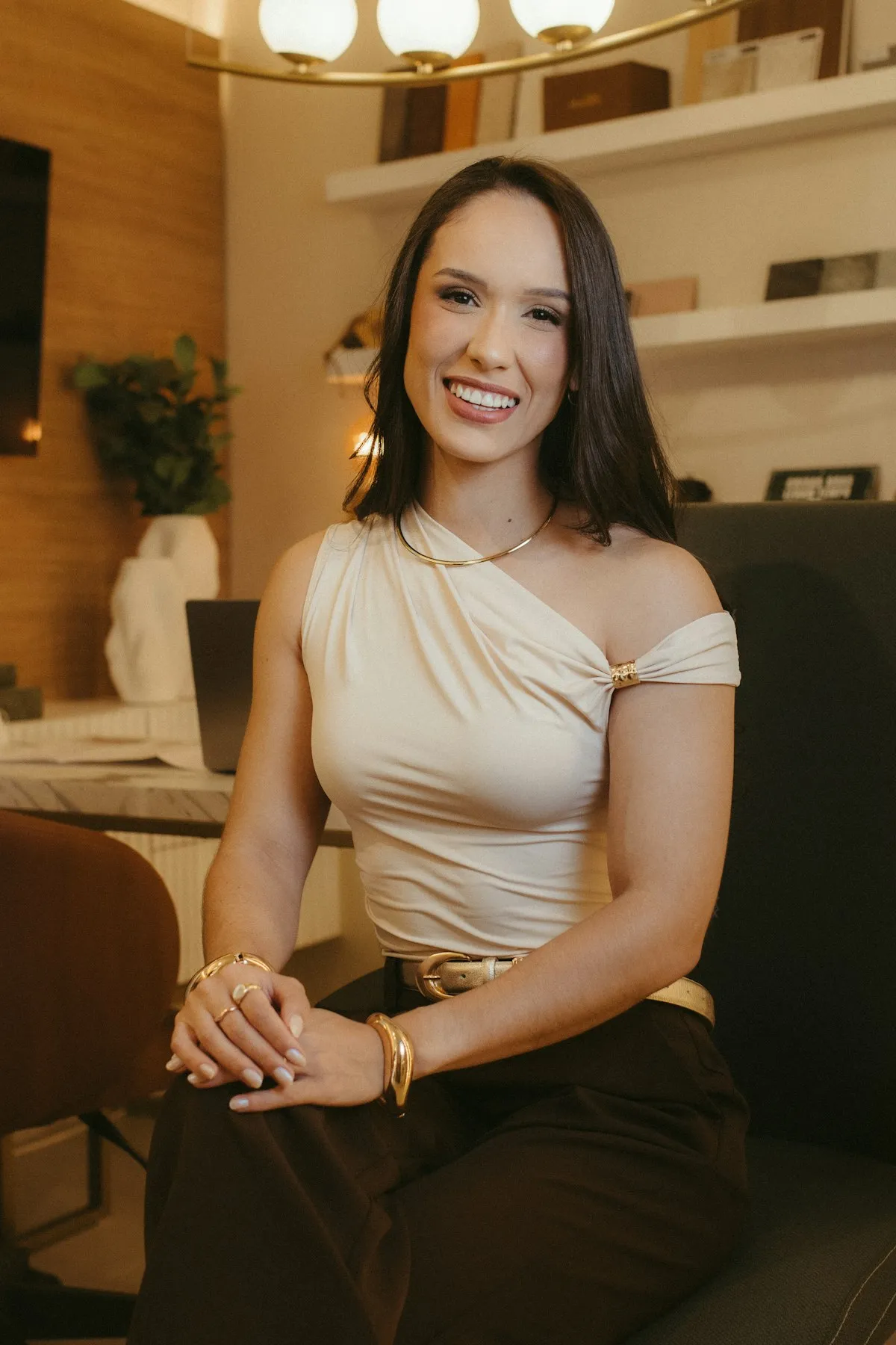 Lívia Martins, Esteticista